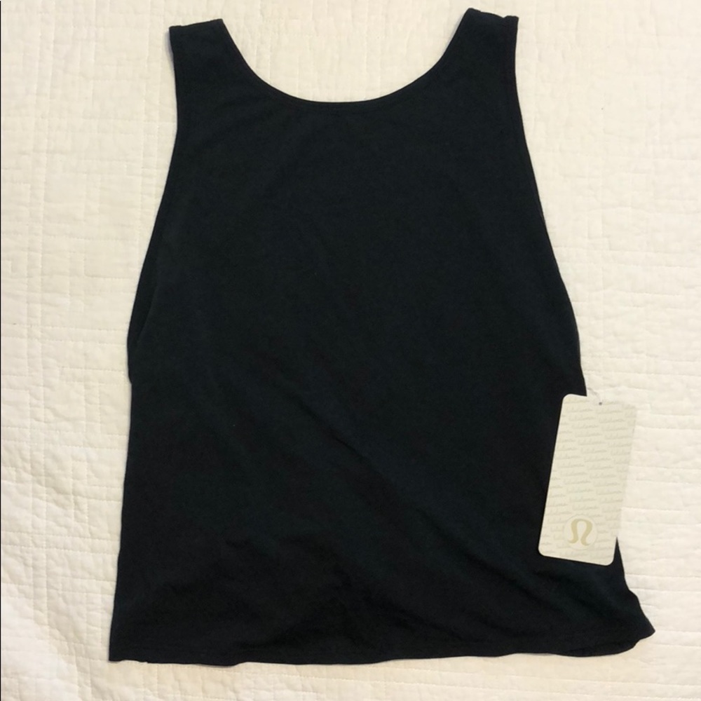Lululemon twist it tank
